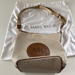 Michael Kors Fulton Sport LG Zip Bucket
